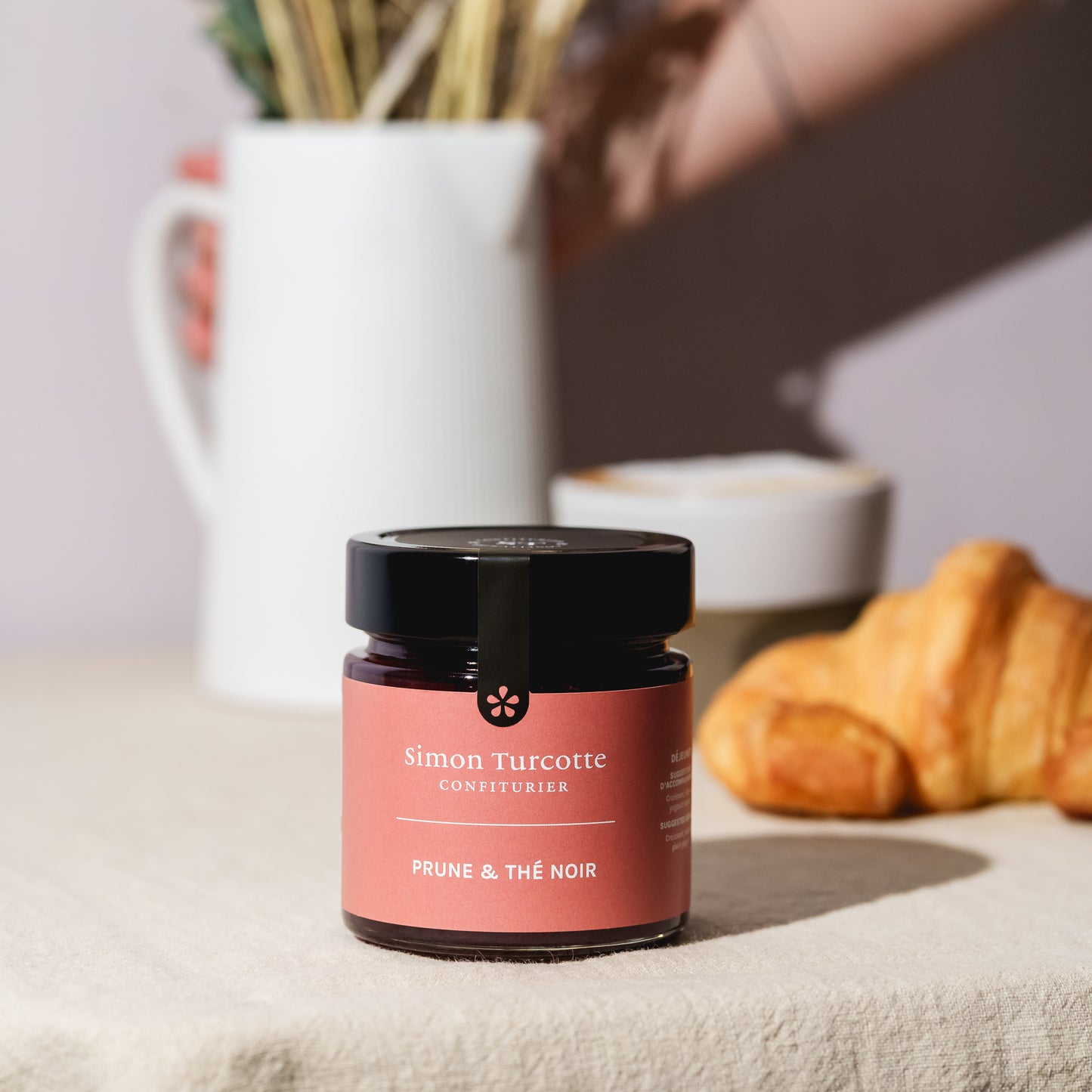 Plum and black tea jam - 212 ml