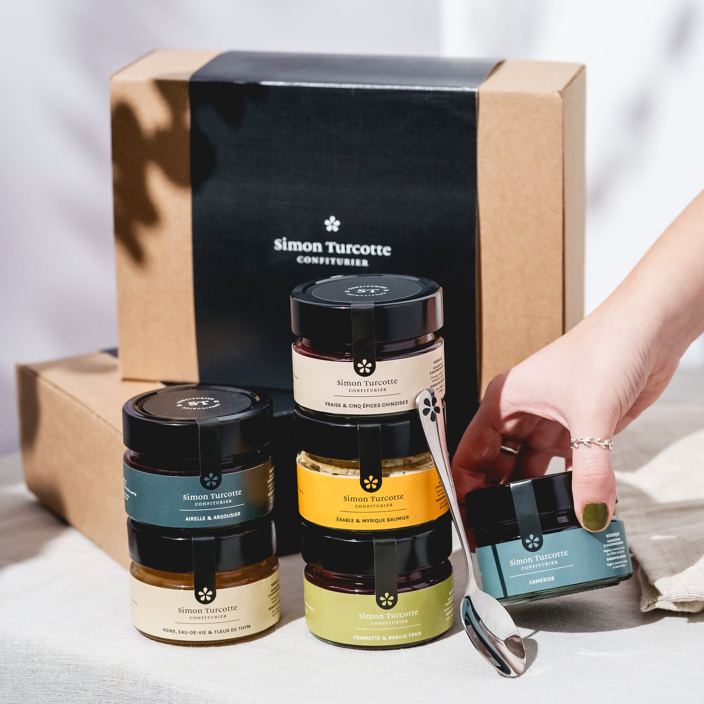 Gift box for tapas and appetizers